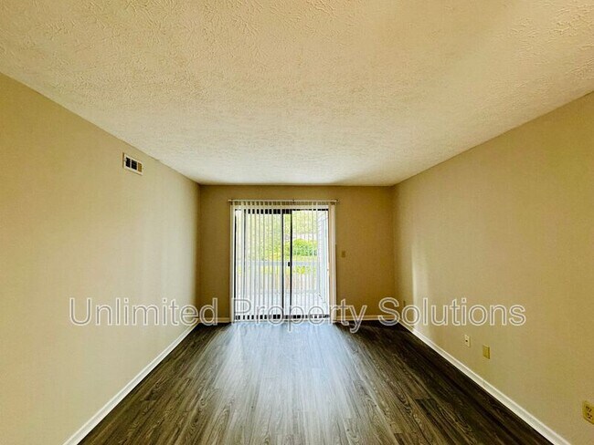 Foto del edificio - 203 Sunn Aire Ct