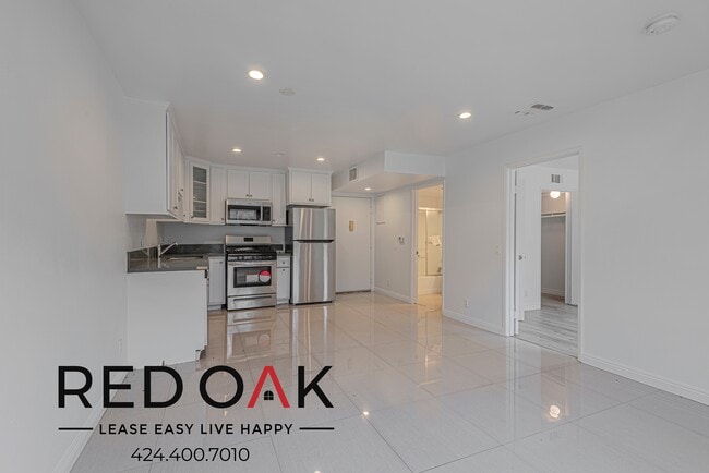 Foto del edificio - 3540 Fletcher Dr