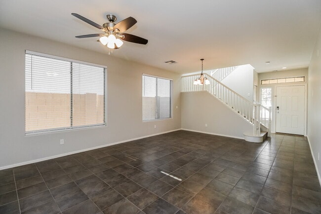 Building Photo - 3070 S Southwind Dr