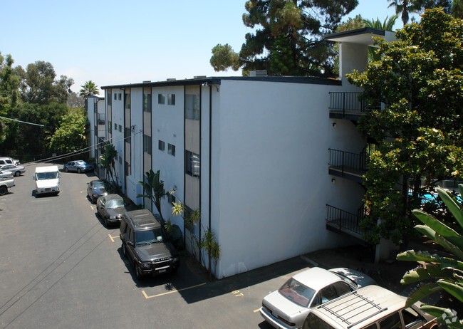 Building Photo - Villa Flores Apartments