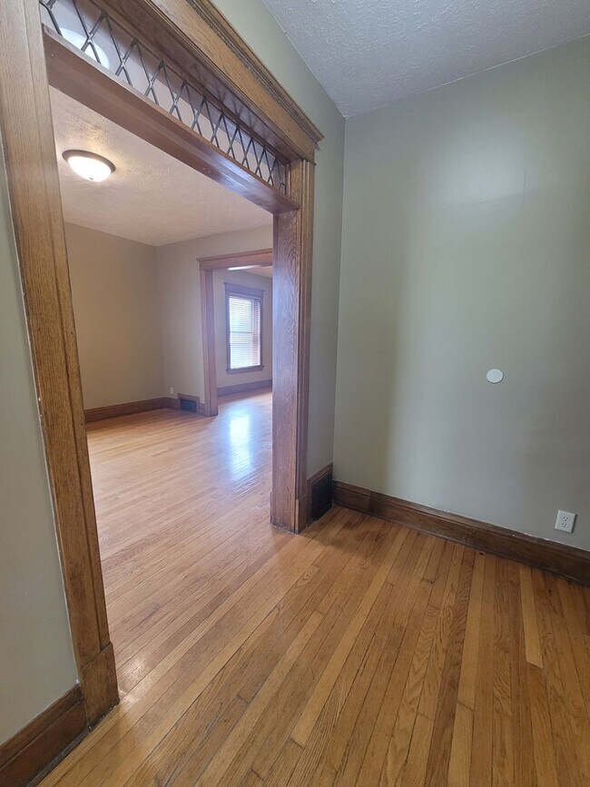 Foto del edificio - Beautiful Two Bedroom Townhome!