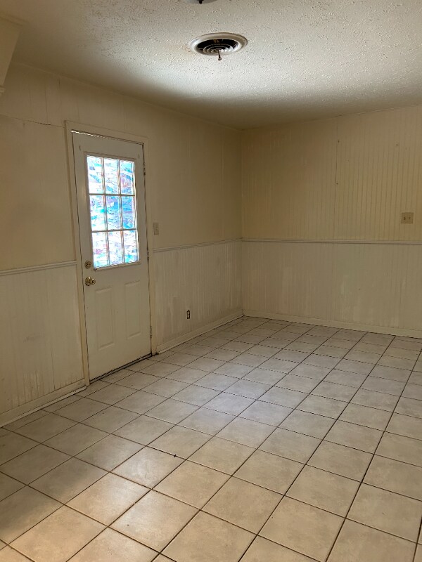 Foto del edificio - 2220 W Sherman St