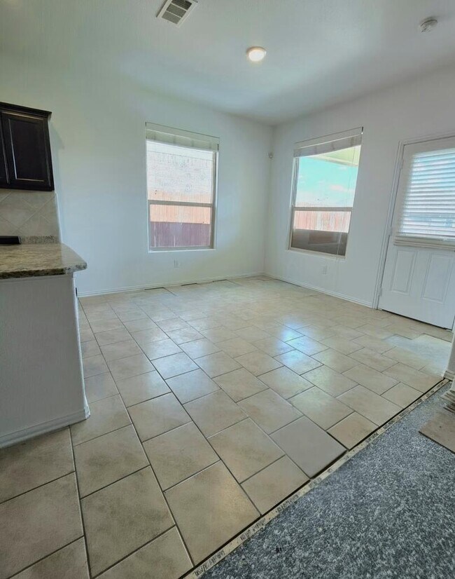 Building Photo - 7310 Fossell Ranch Rd