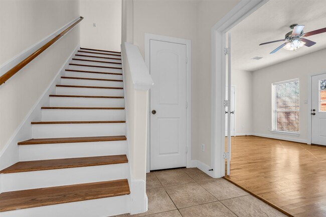 Foto del edificio - 1803 Stacy Crest