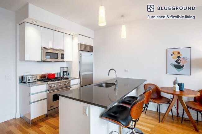 Foto del edificio - 550 W 54th St