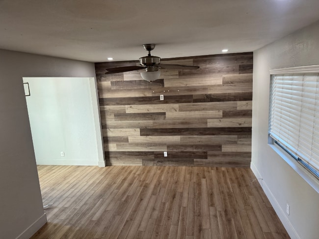 Building Photo - 5084 S Mountain Vista St