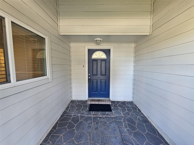 Building Photo - 23915 Tayloe House Ln