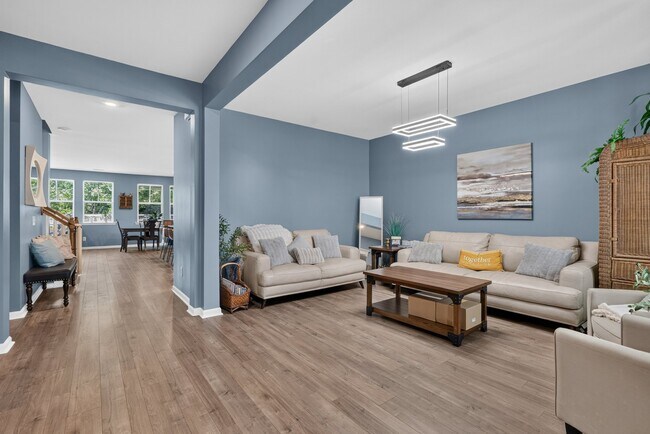 Foto del edificio - 164 Garden Lily Ln