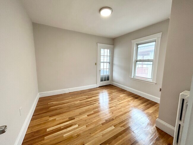 Foto del edificio - 120 Hillside St