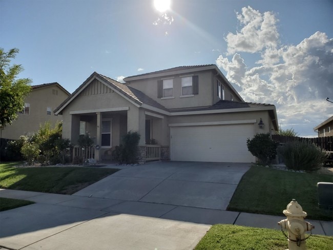 Building Photo - 5526 Ravine Ct