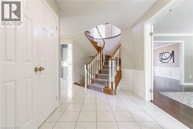 Photo du bâtiment - 19 Honeysuckle Crescent