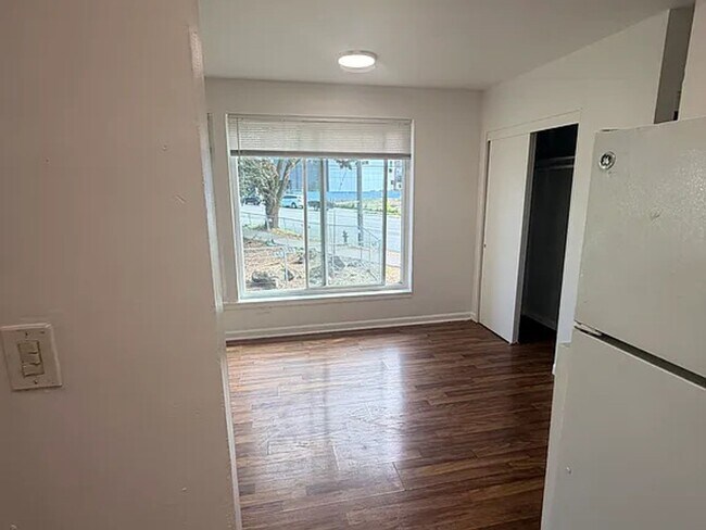 Foto del edificio - 5216 Rainier Ave S