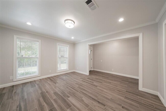 Foto del edificio - 10311 Londonderry Dr