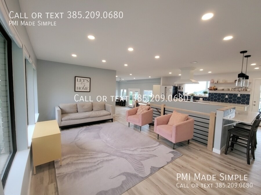 Primary Photo - Spacious 6BR Family Home in Pleasant Grove...
