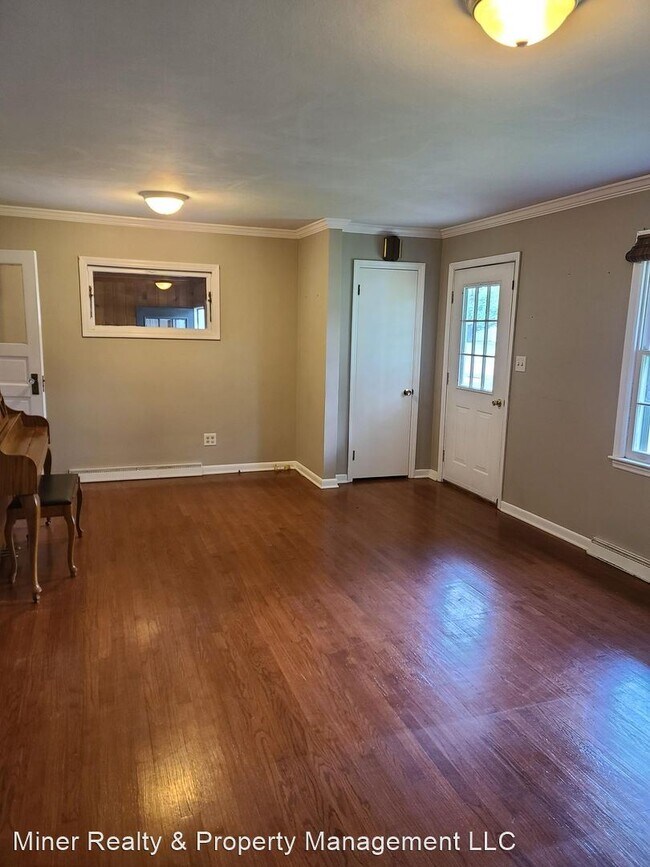 Foto del edificio - 5 br, 2 bath House - 6374 Pillmore Dr
