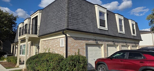 Building Photo - 2125 N Ginger Creek Dr