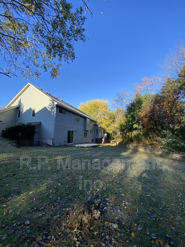 Building Photo - 3572 Bailey Ridge Alcove
