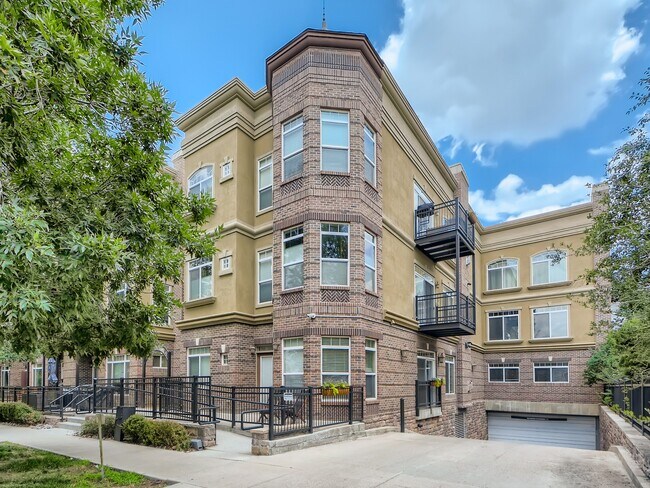 Building Photo - 1776 Race St