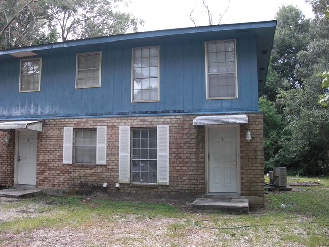 Foto del edificio - 44051 Stein Rd