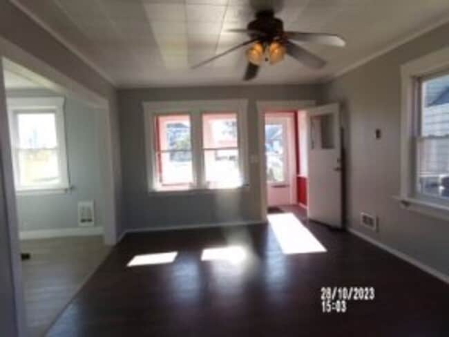 Foto del edificio - 3bd 1ba W/Garage