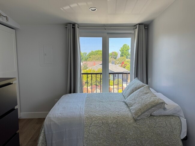 Bedroom - 7900 El Manor Ave