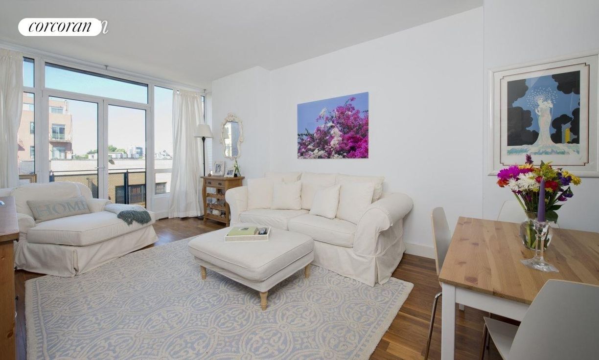 Foto principal - 214 N 11th St