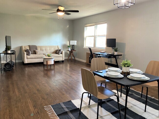 Living Area - 178 Central Ave