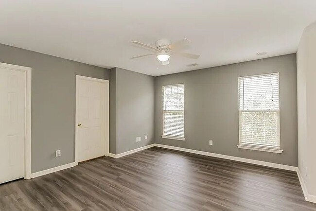 Foto del edificio - 11544 Shaded Ct