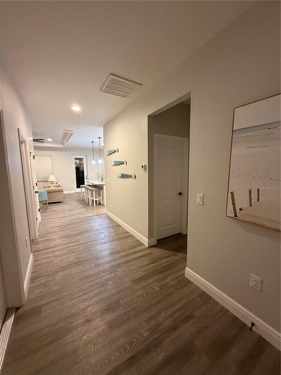 Foto del edificio - 26267 Explorer Rd