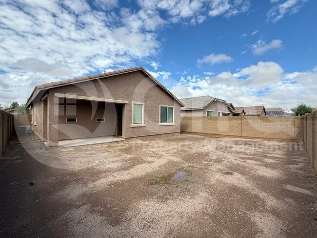 Building Photo - 3819 S 65th Ave