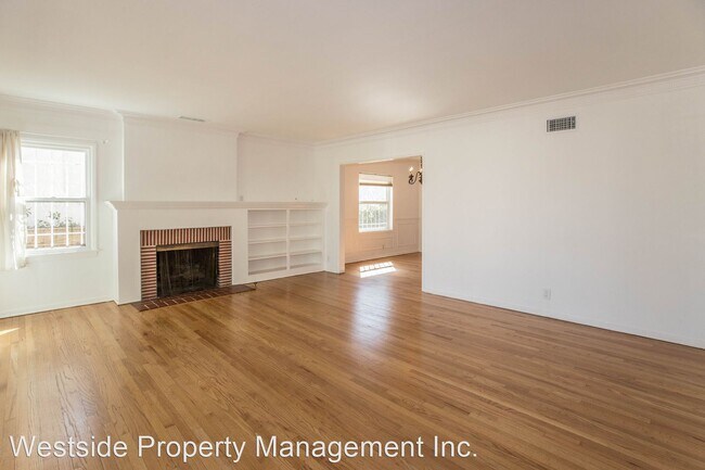 Foto del edificio - 3 br, 2 bath House - 1905 Camden Ave.