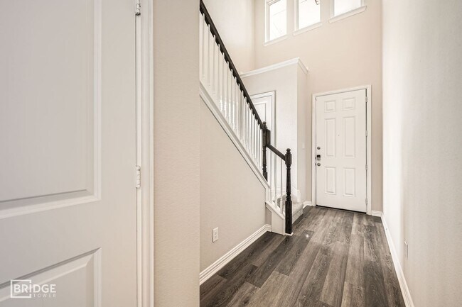 Building Photo - 1219 Vilamoura Ct