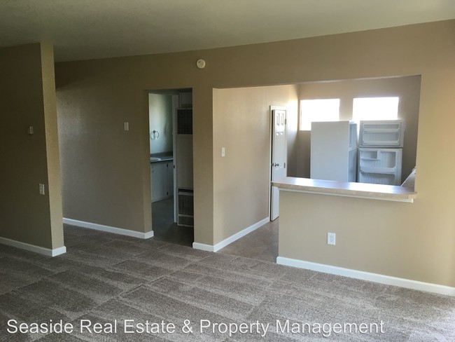 Building Photo - Studio, 1 bath House - 2745 Alder
