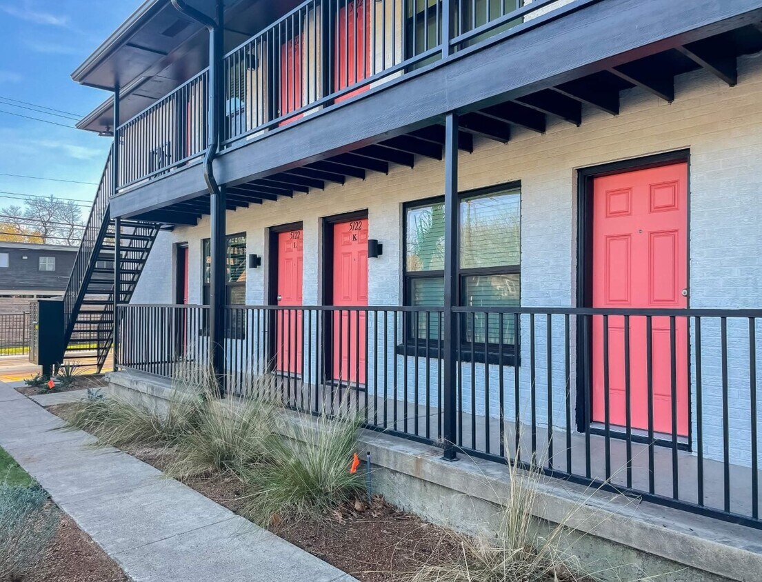 Sun and Sands Apartments 51225124 Gaston Ave Dallas, TX Apartments for Rent in Dallas