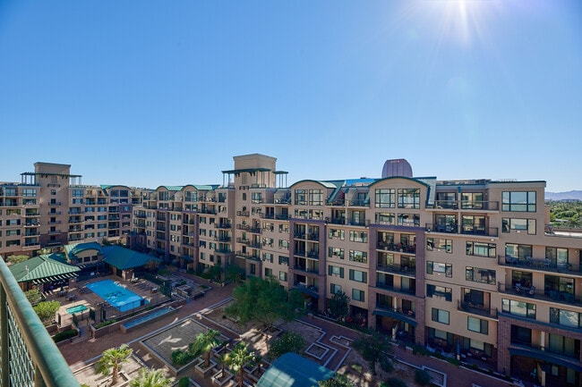 Foto del edificio - 17 W Vernon Ave