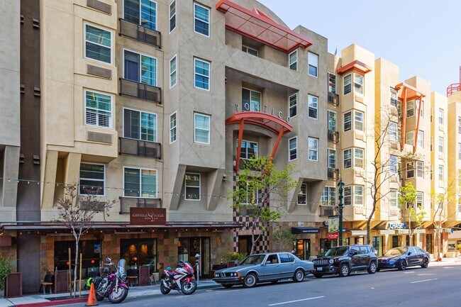 Building Photo - 1435 India St