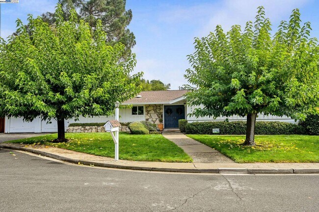 Foto del edificio - 1288 Candy Ct