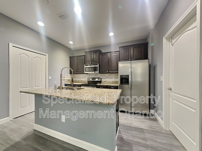 Foto del edificio - 5457 New Independence Pkwy
