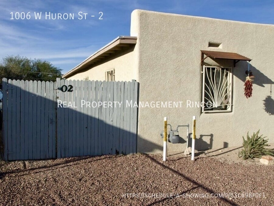 1006 W Huron St Unit 2, Tucson, AZ 85745 Room for Rent in Tucson, AZ