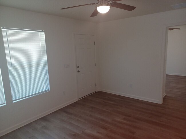 Building Photo - 2022 3 BR 2 BA Rental Home convenient to d...