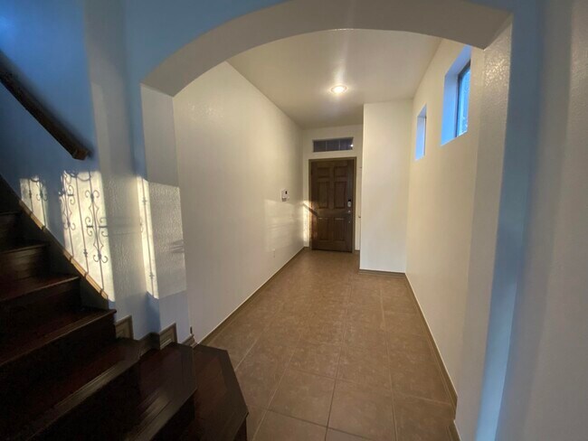 Foto del edificio - 9813 Sandhill Dr