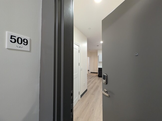 Foto del edificio - 55 N Main St