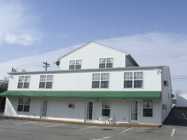 Building Photo - South Cannon Apartments