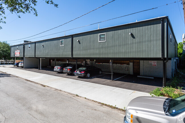 Building Photo - 5504 La Branch