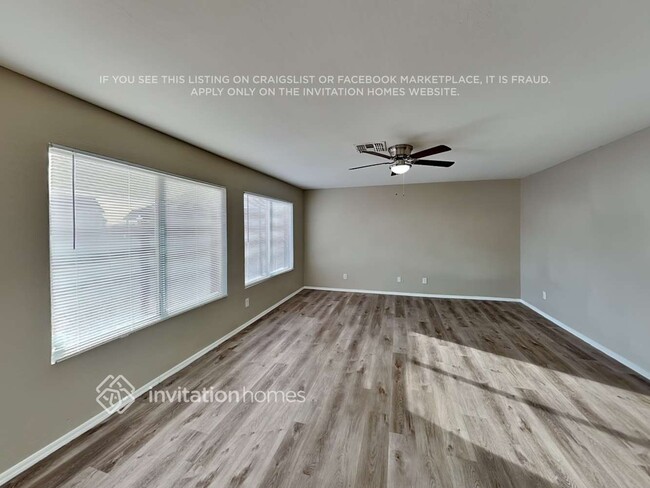Foto del edificio - 55 S 229th Dr