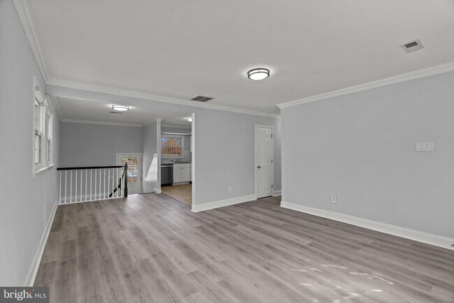 Foto del edificio - 418 Delview Ln