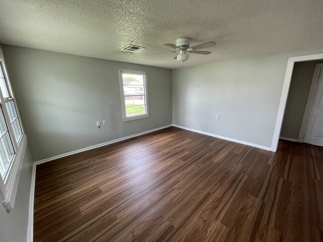 Foto del edificio - 2107 Montesquieu St