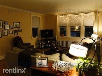 Foto del edificio - 2045 Commonwealth Avenue