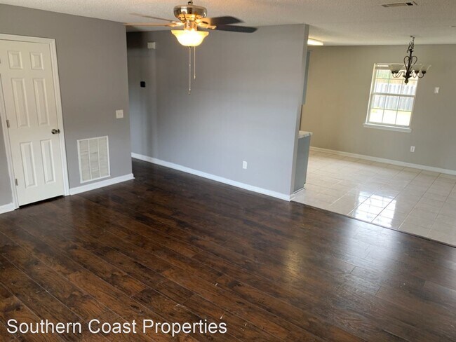 Building Photo - 4 br, 2 bath House - 767 Jeanette Circle