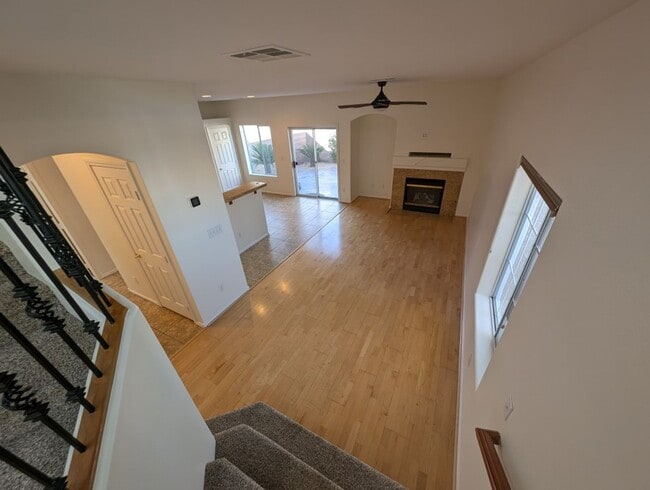 Foto del edificio - 205 Heiple Ct